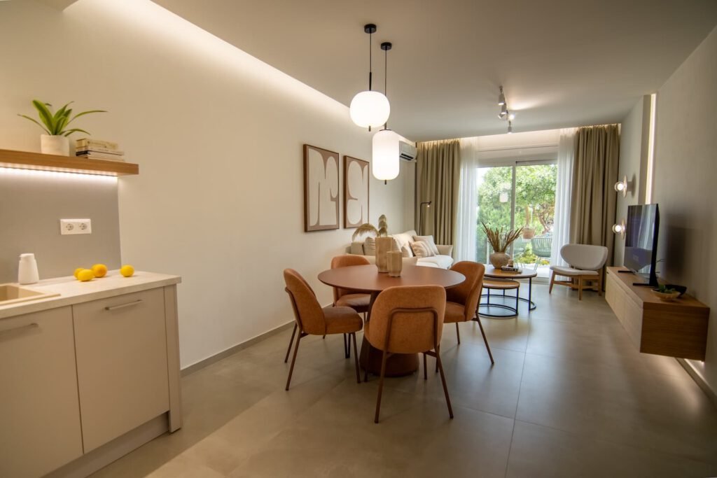 Newly built in 2024, Aigis Apartment Skiathos blends comfort and elegance to create a cosy home away from home on the beautiful island of Skiathos. Conveniently located in Skiathos Town, our apartment offers easy access to the entire island.